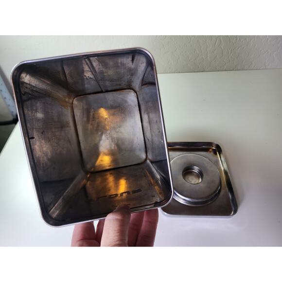 Vintage LINCOLN BEAUTYWARE Metal TIN Flour 9" Canister Kitchen MCM - Picture 4 of 11